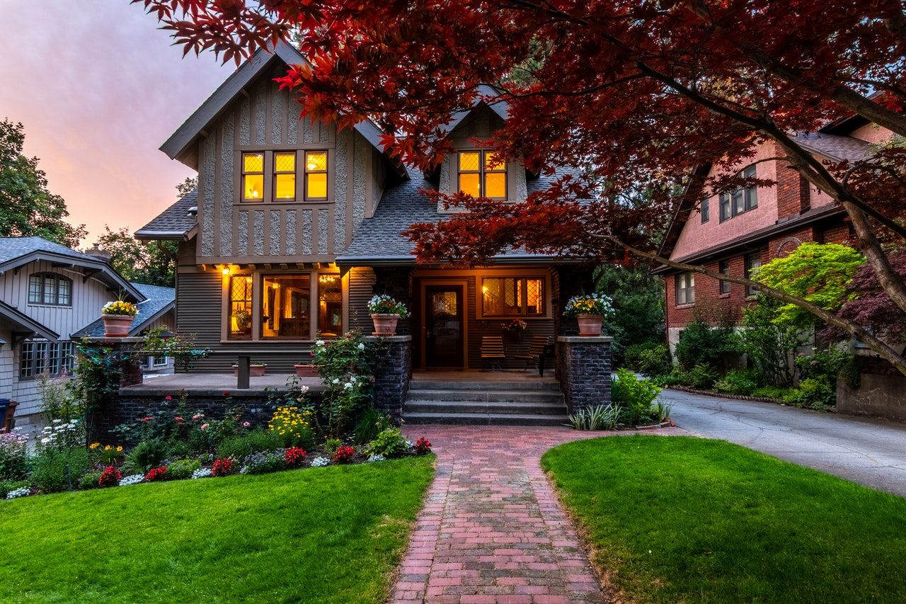 a beautiful estate should be handled carefully by a trusted fiduciary