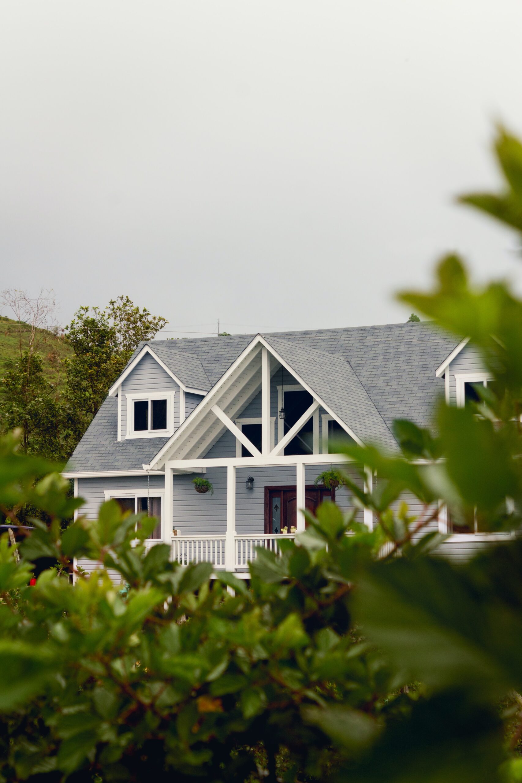 staging a home for sale is part of the tasks a clear path executes through is senior move management process