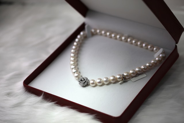 when you pack your essentials and valuables, jewelry and family heirlooms need special care and identification.